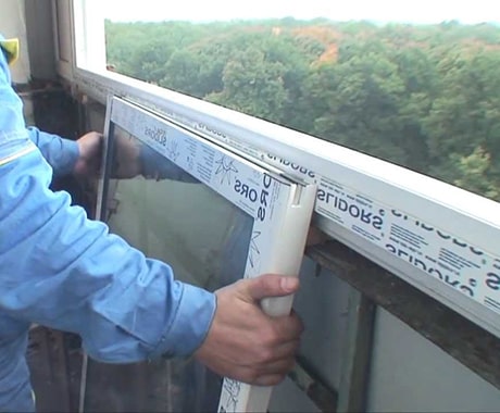 Установка окон на лоджии